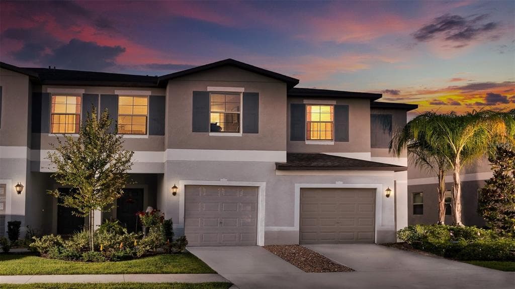 3593 BELLMEADE COURT WESLEY CHAPEL, FL 33543