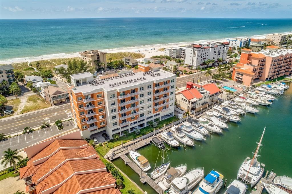 13101 GULF BOULEVARD UNIT 1306 MADEIRA BEACH, FL 33708