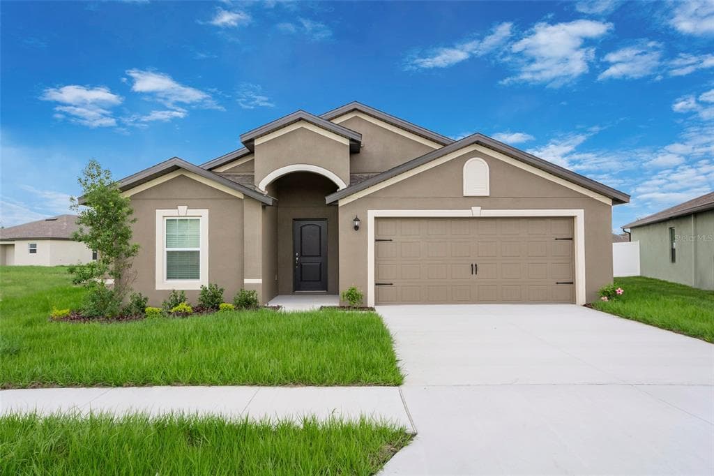 6208 DOLOSTONE DRIVE LAKELAND, FL 33811