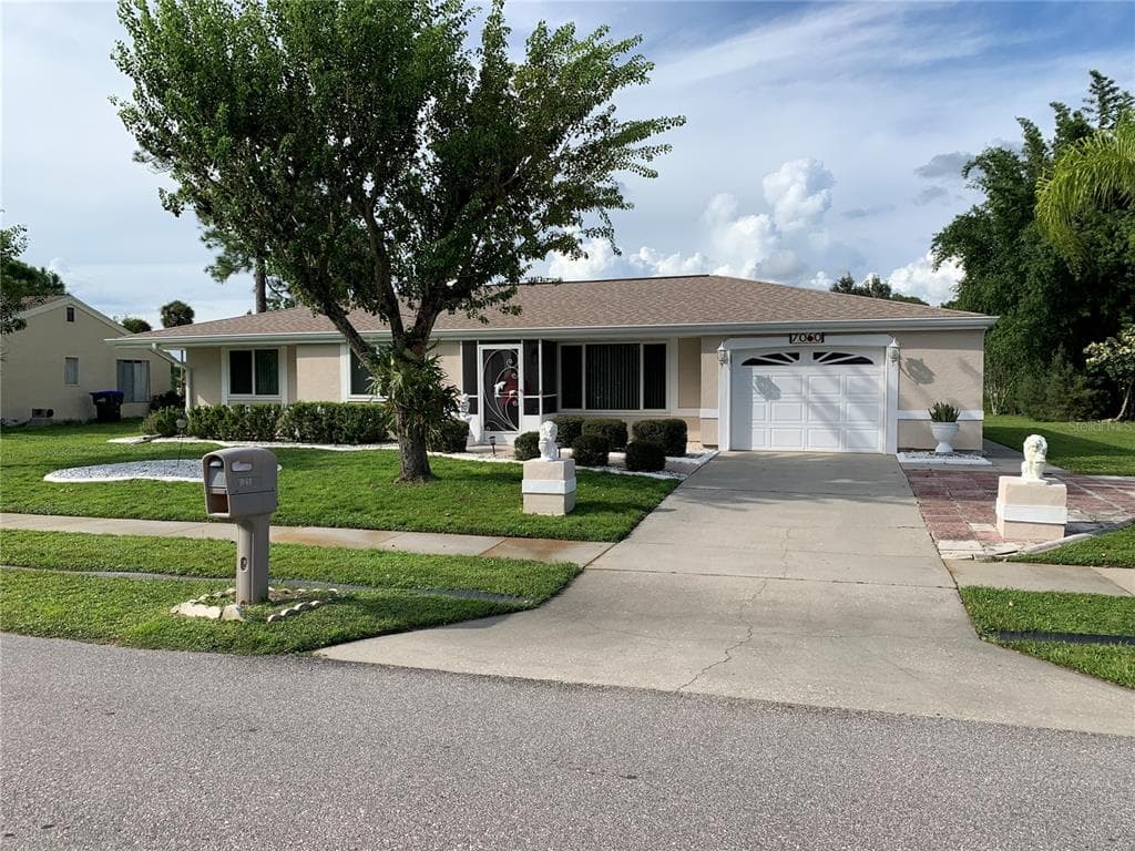 7060 ELYTON DRIVE NORTH PORT, FL 34287