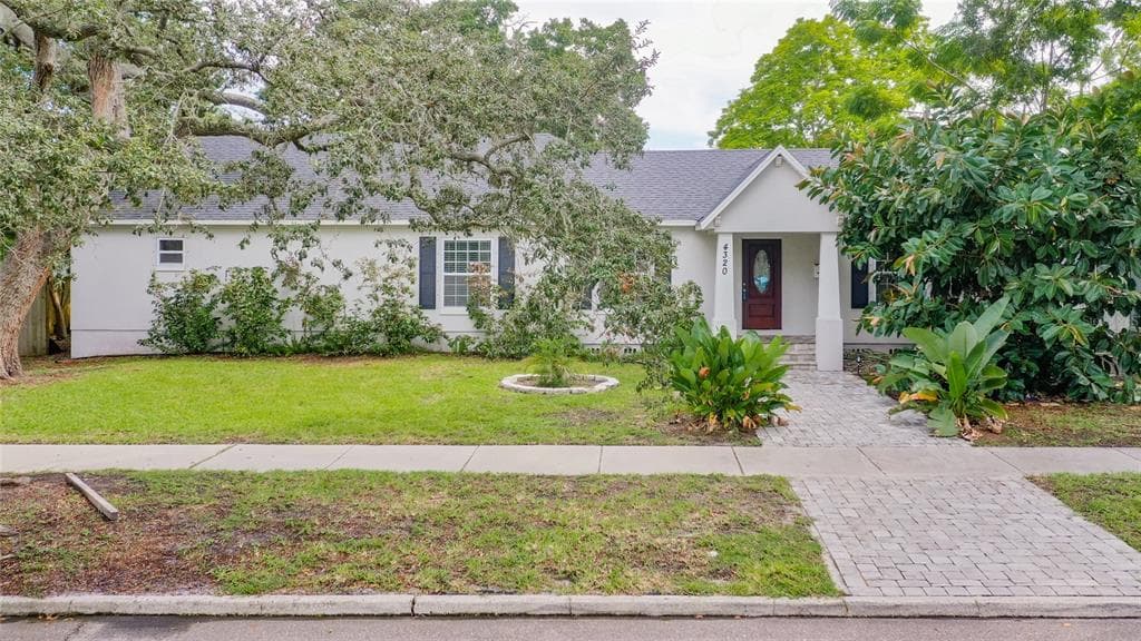4320 8TH AVENUE N ST PETERSBURG, FL 33713