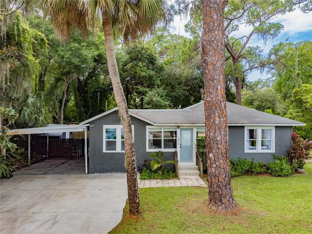 5218 LIMESTONE DRIVE