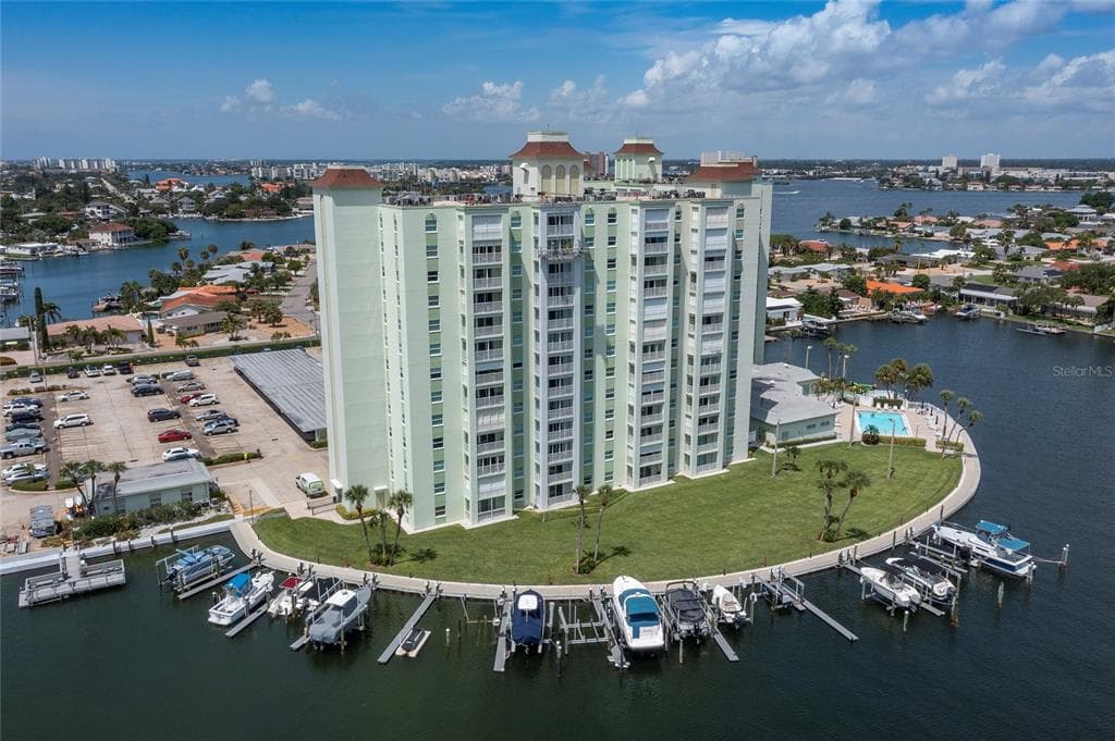 400 64TH AVENUE UNIT 506 ST PETE BEACH, FL 33706