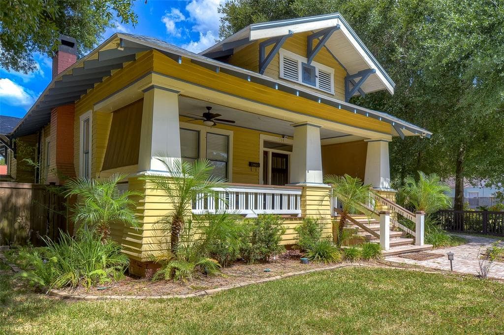 708 E HUGH STREET TAMPA, FL 33603