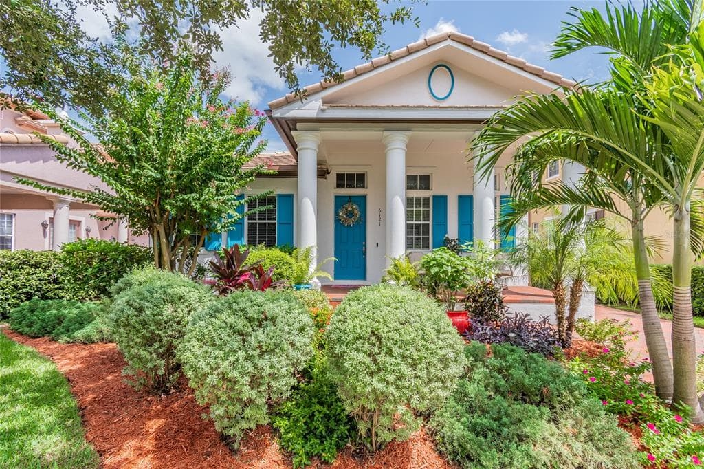 6121 YEATS MANOR DRIVE TAMPA, FL 33616