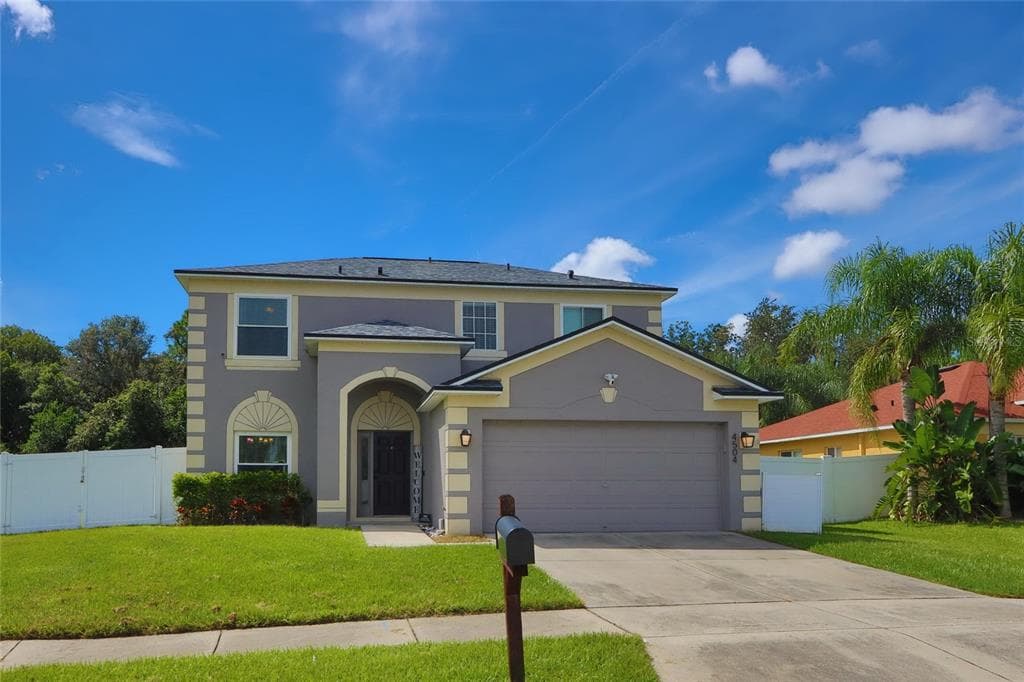 4504 TINA LANE PLANT CITY, FL 33563