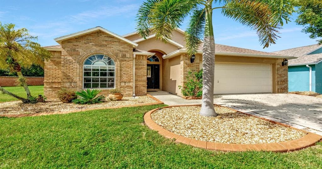 6653 THACKSTON DRIVE RIVERVIEW, FL 33578