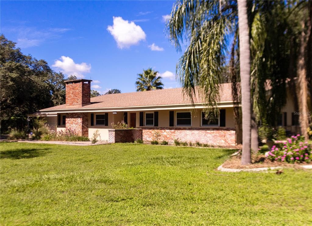10906 RIDGEDALE ROAD TEMPLE TERRACE, FL 33617