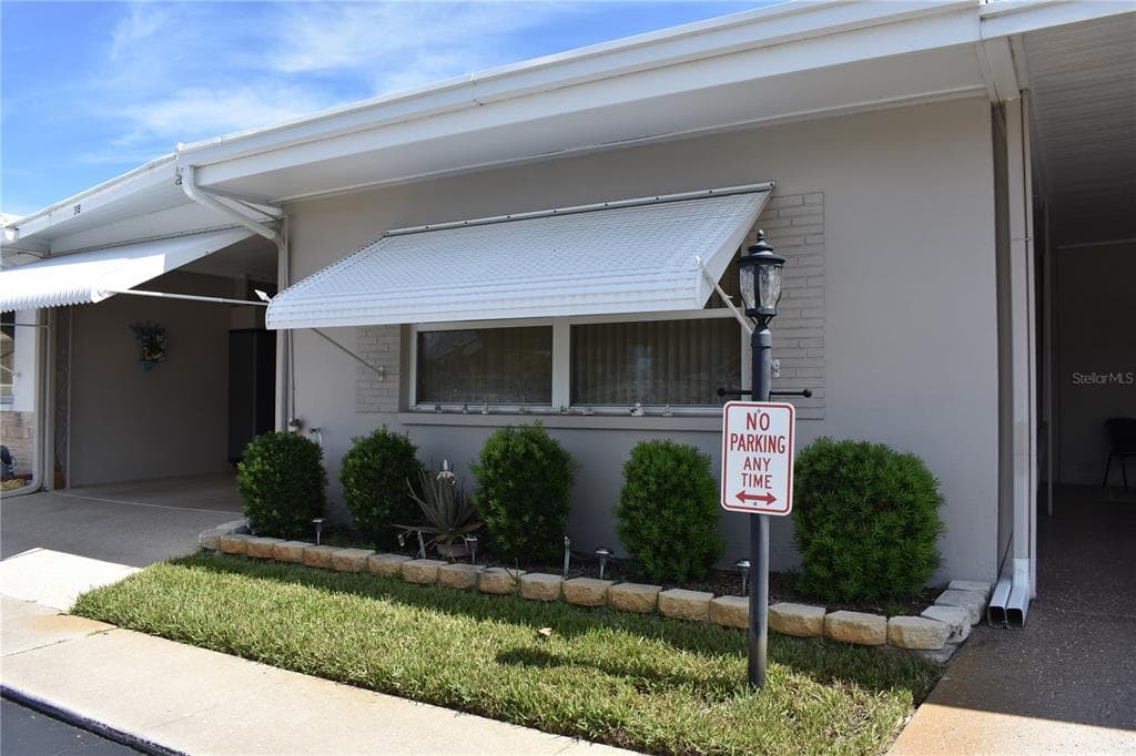 250 ROSERY ROAD NW UNIT 318