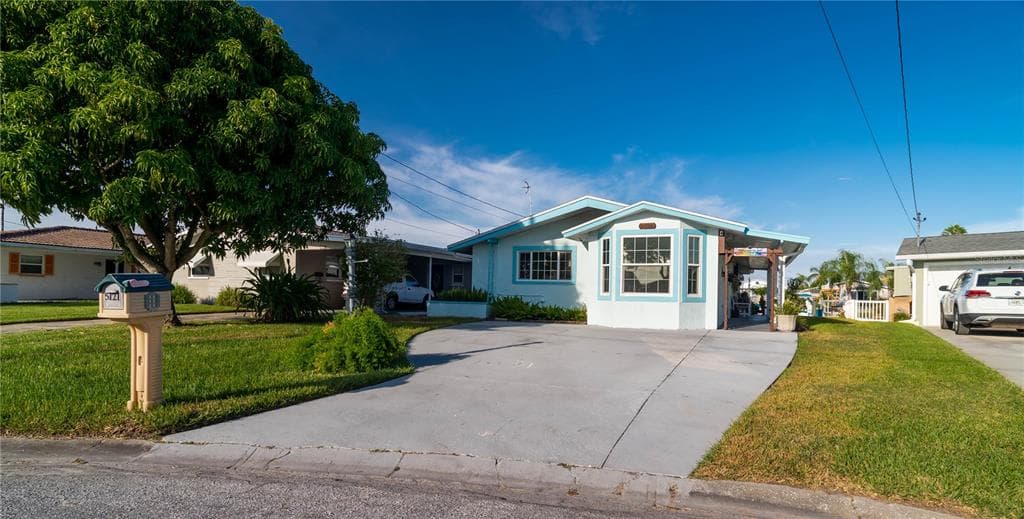 5121 BONITO DRIVE