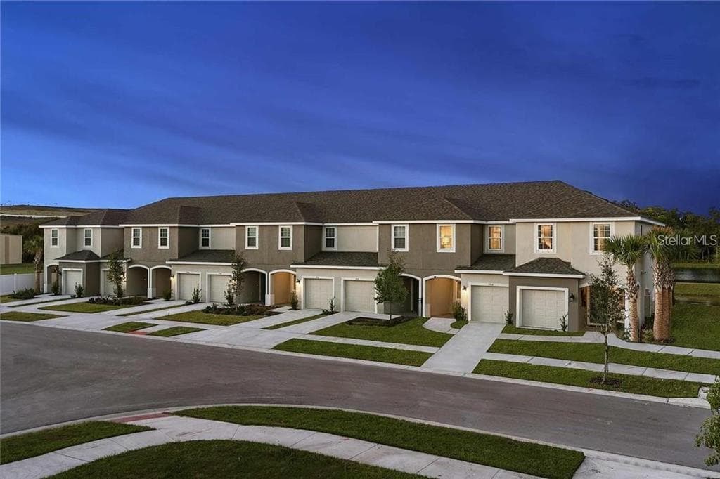 6317 WILLOWSIDE PALMETTO, FL 34221