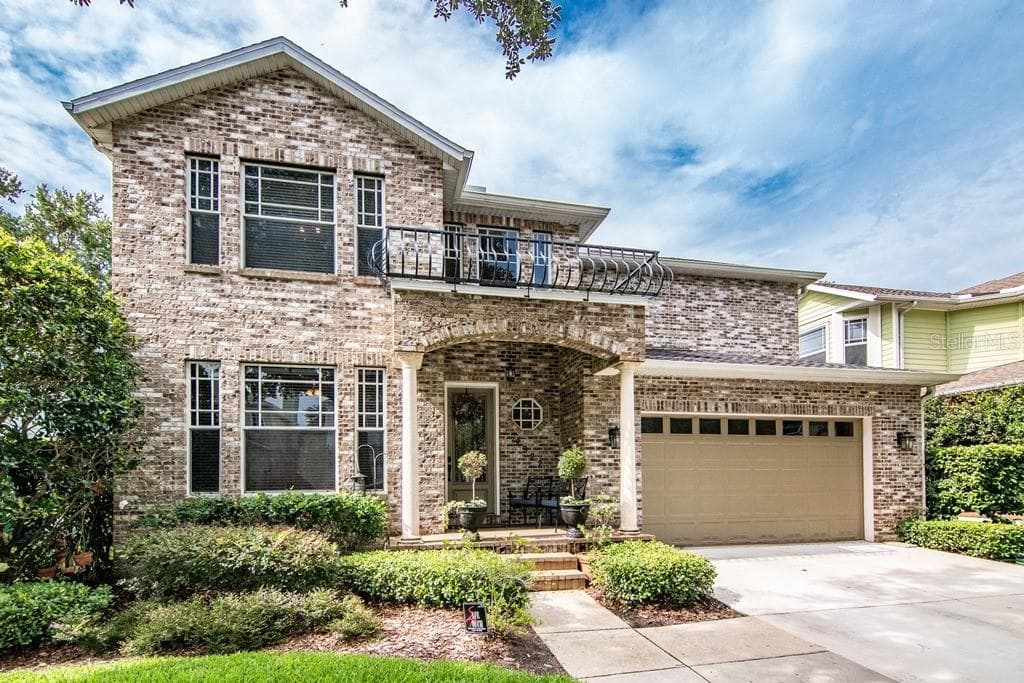 2922 BAYSHORE VISTA DRIVE