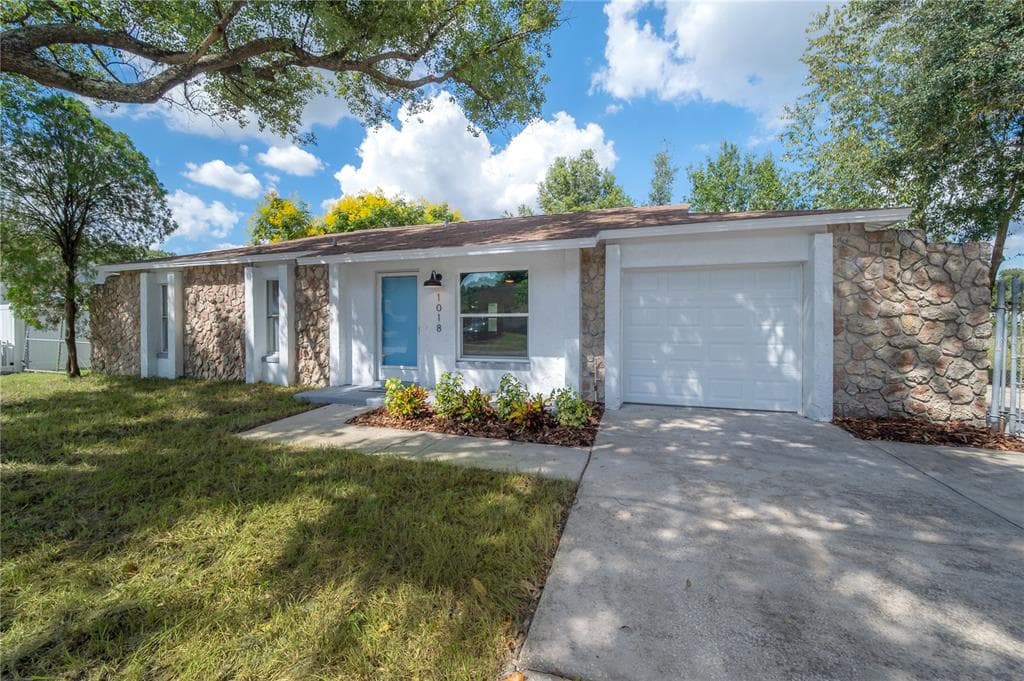 1018 TIBURON DRIVE SEFFNER, FL 33584