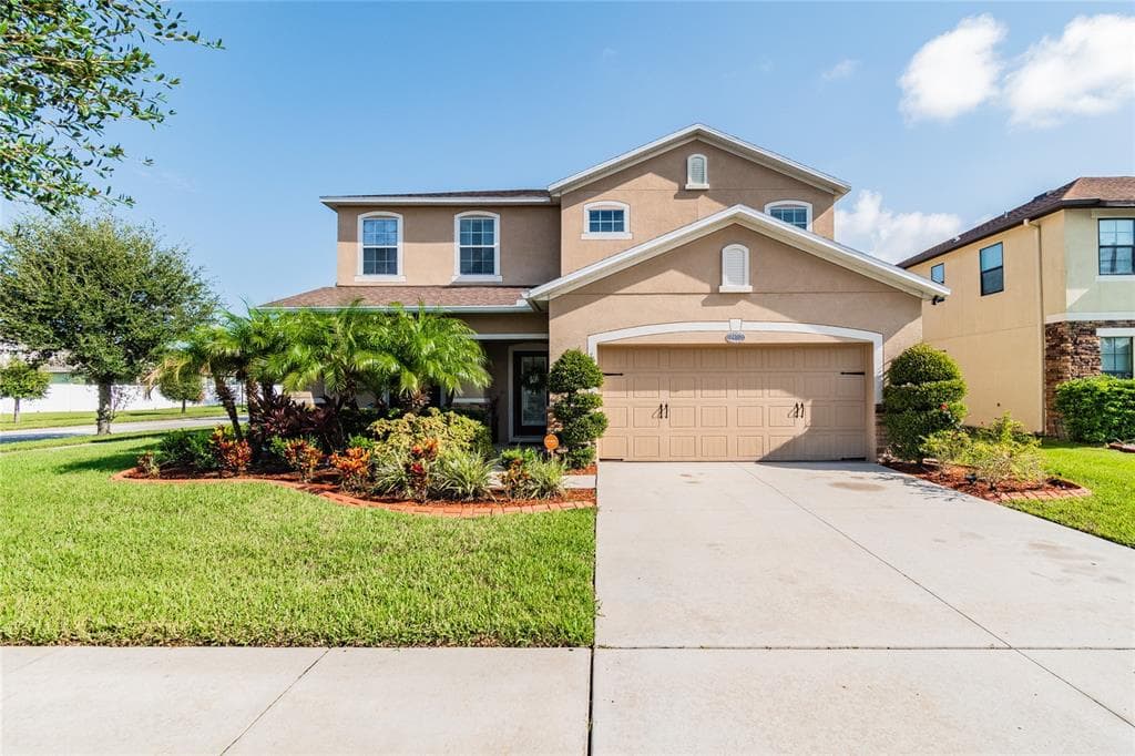 7402 TANGLE BEND DRIVE GIBSONTON, FL 33534