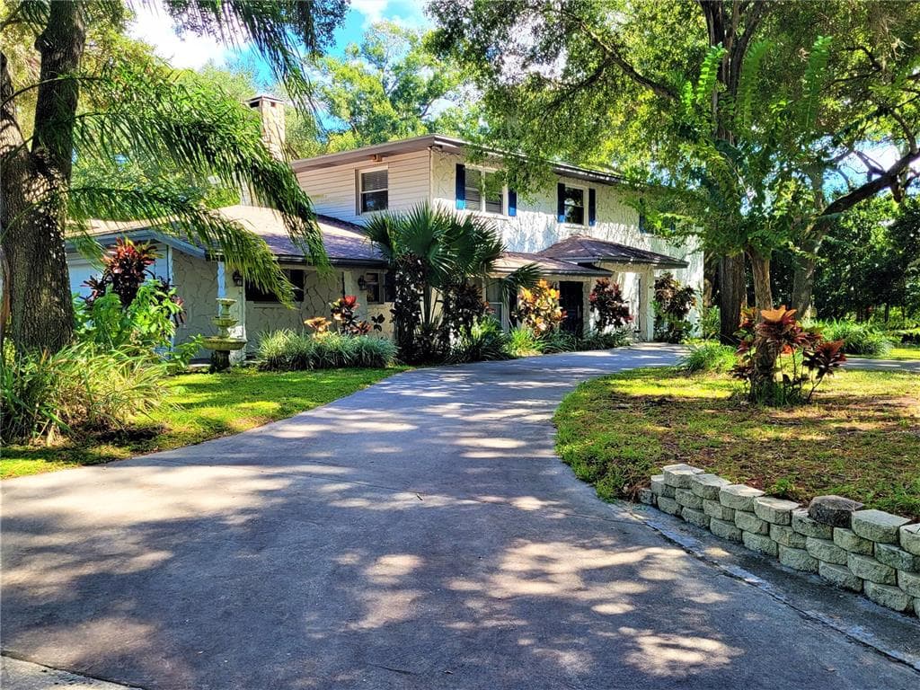 1407 MAPLE FOREST DRIVE CLEARWATER, FL 33764