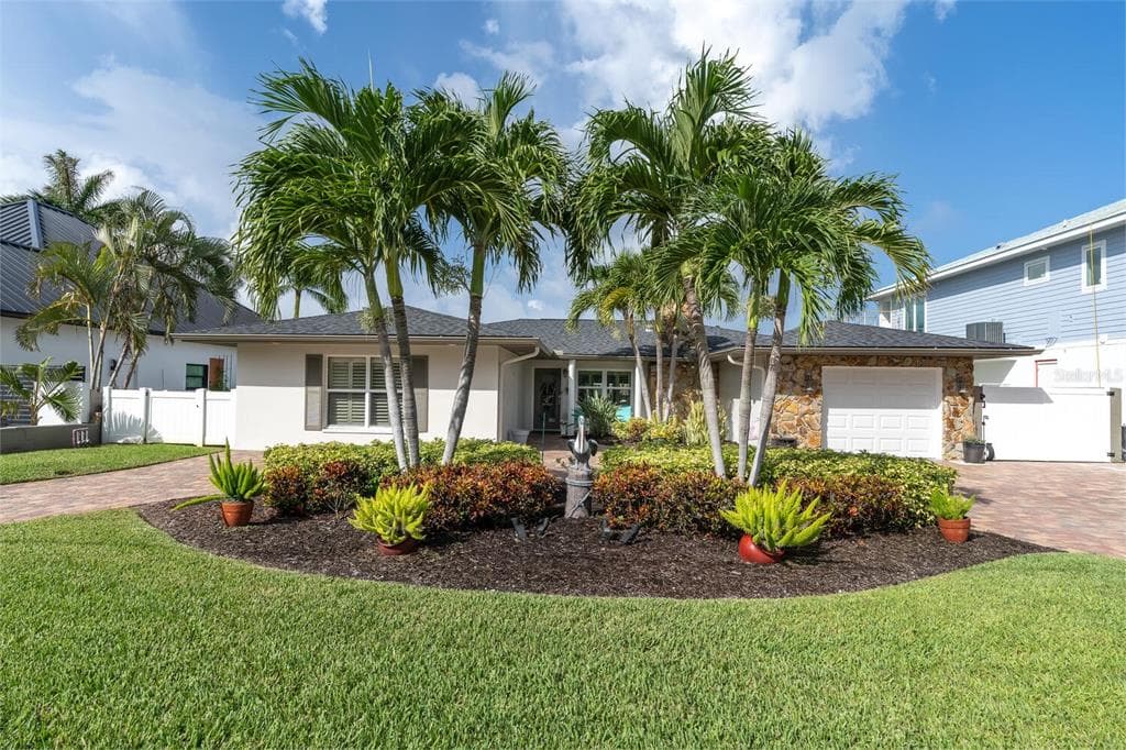 10120 TARPON DRIVE TREASURE ISLAND, FL 33706