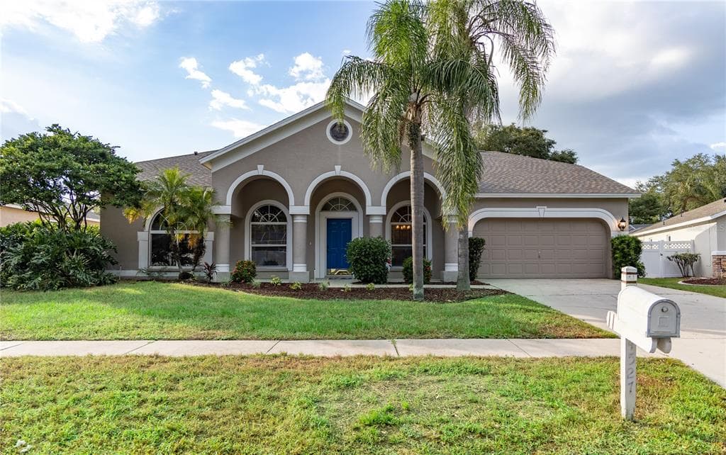 4527 GENTRICE DRIVE