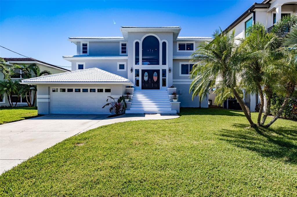 227 BAYSIDE DRIVE CLEARWATER BEACH, FL 33767