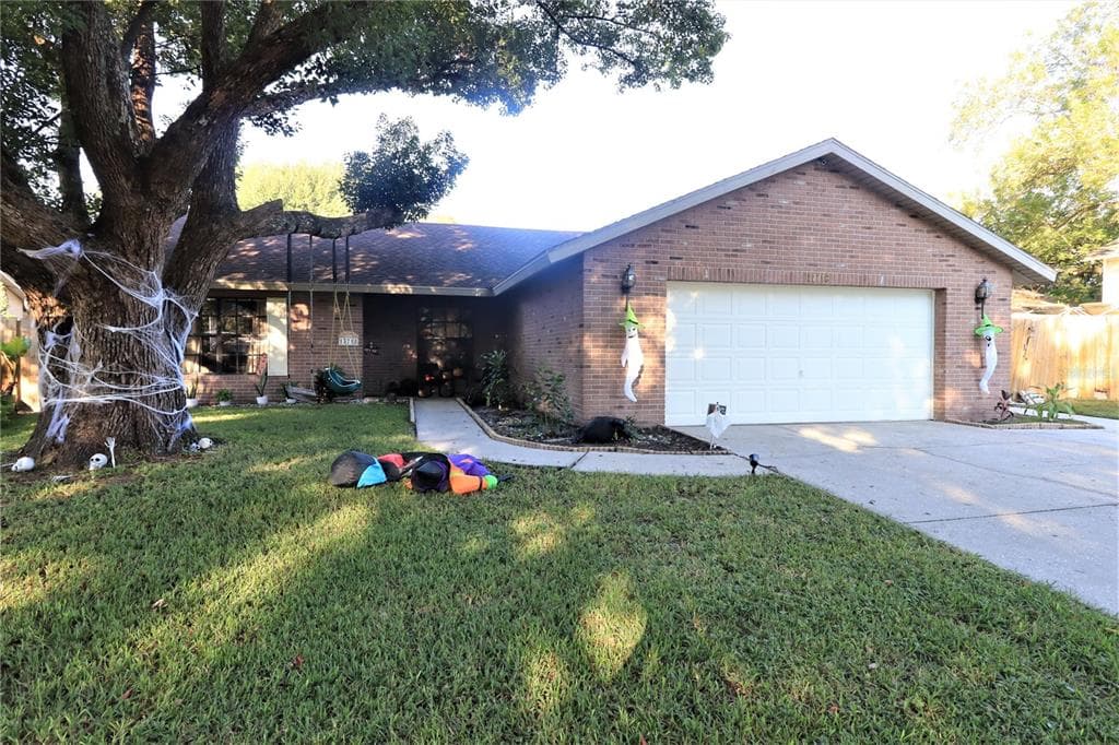 17718 RIVENDEL ROAD LUTZ, FL 33549