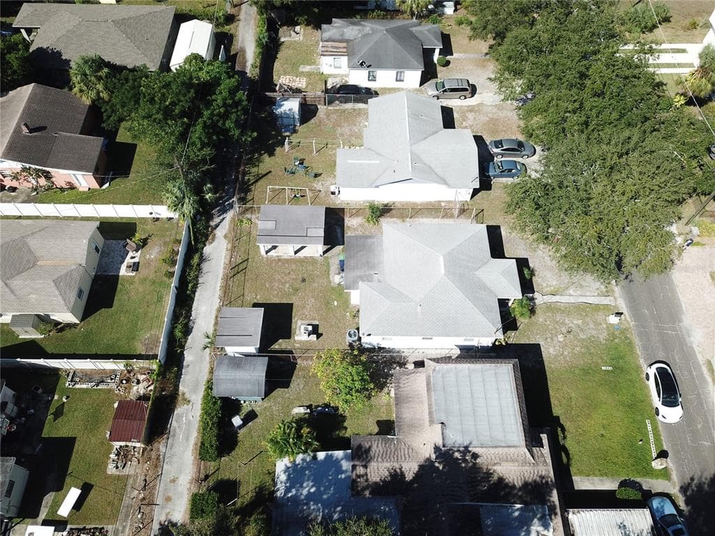 1118 W ARCH STREET TAMPA, FL 33607