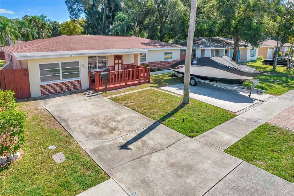 7845 46TH STREET N PINELLAS PARK, FL 33781