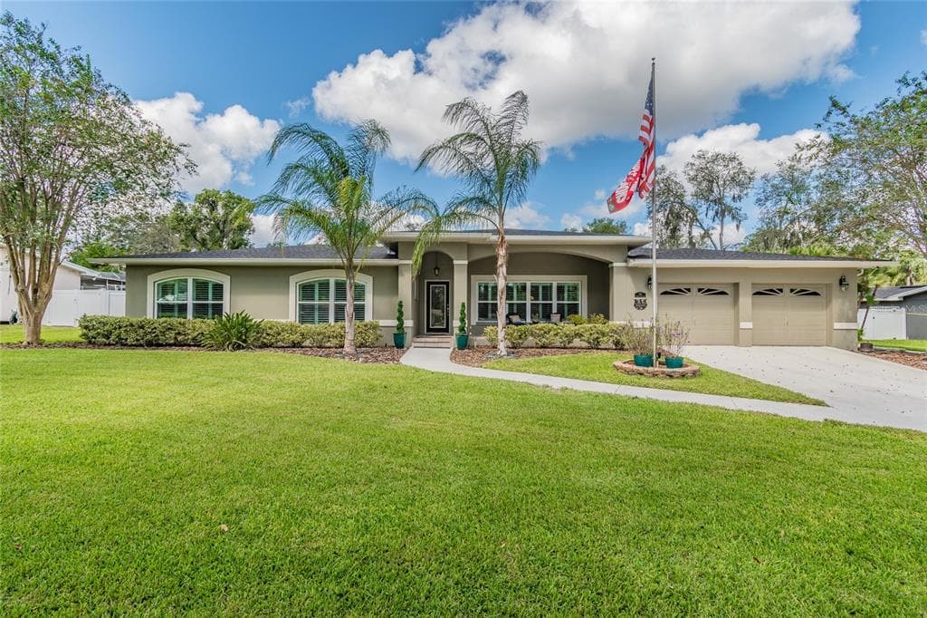 321 S GLEN ARVEN AVENUE TEMPLE TERRACE, FL 33617