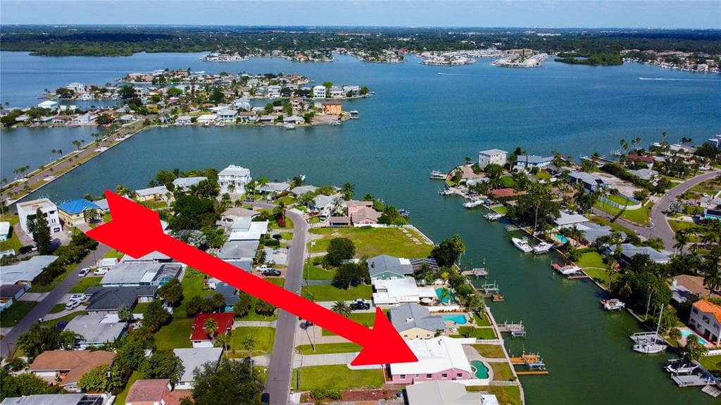16015 REDINGTON DRIVE REDINGTON BEACH, FL 33708