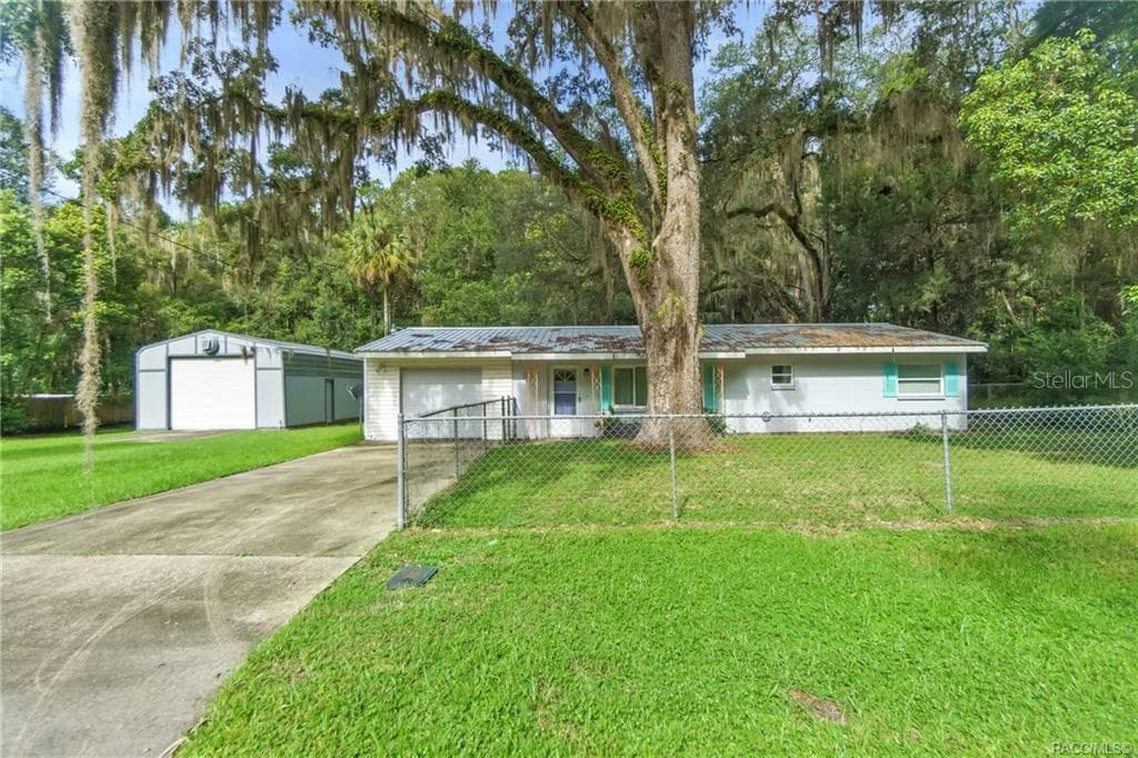 1130 NE 6TH COURT