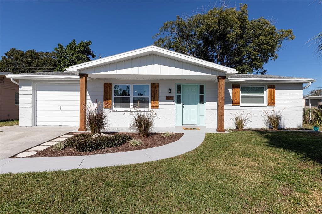 4651 TROPICAL LANE