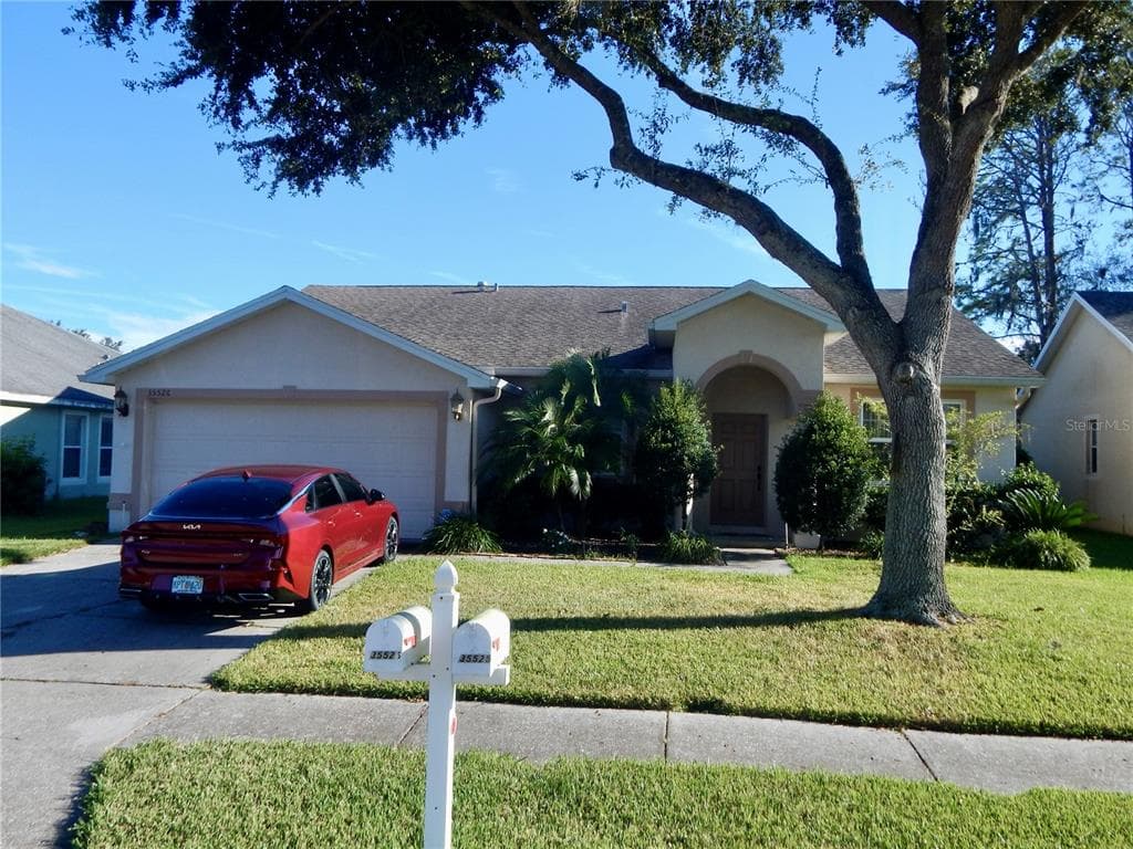 35526 WELBY COURT ZEPHYRHILLS, FL 33541