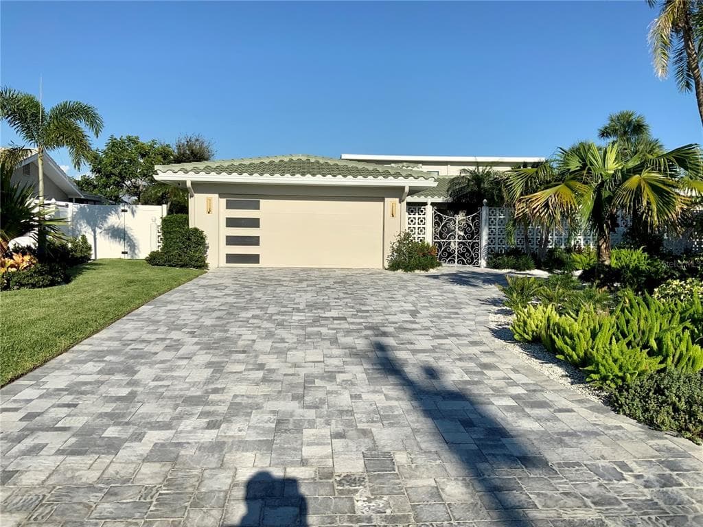 12375 7TH STREET E TREASURE ISLAND, FL 33706