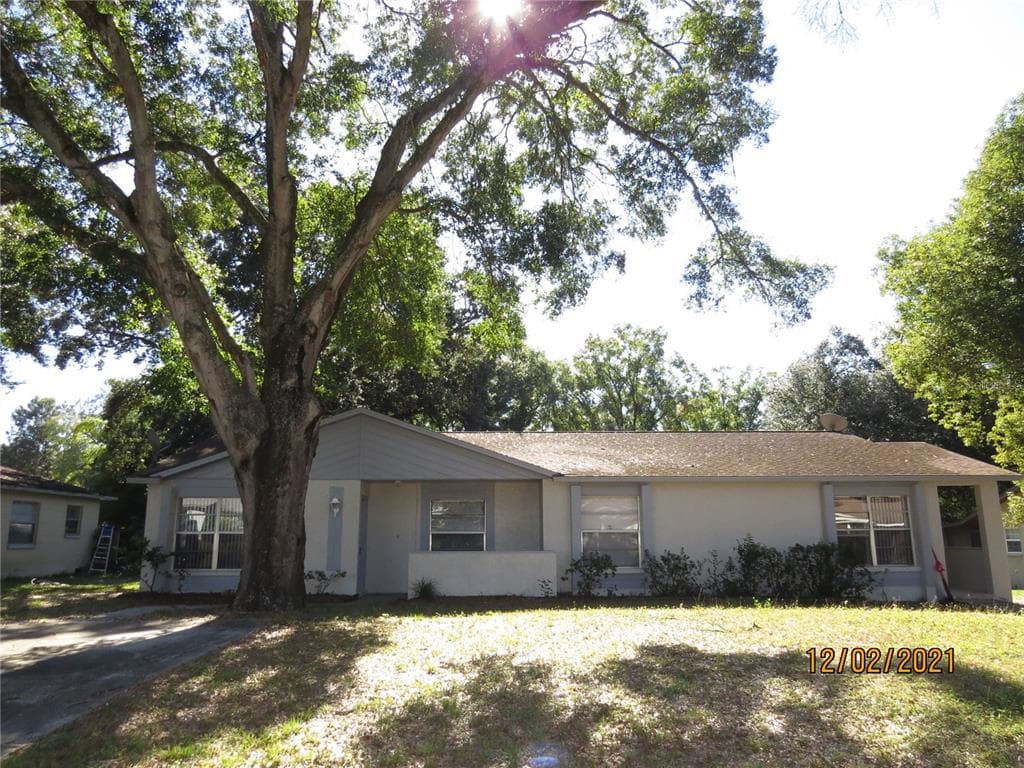 11603 VALENCIA DRIVE UNIT B SEFFNER, FL 33584