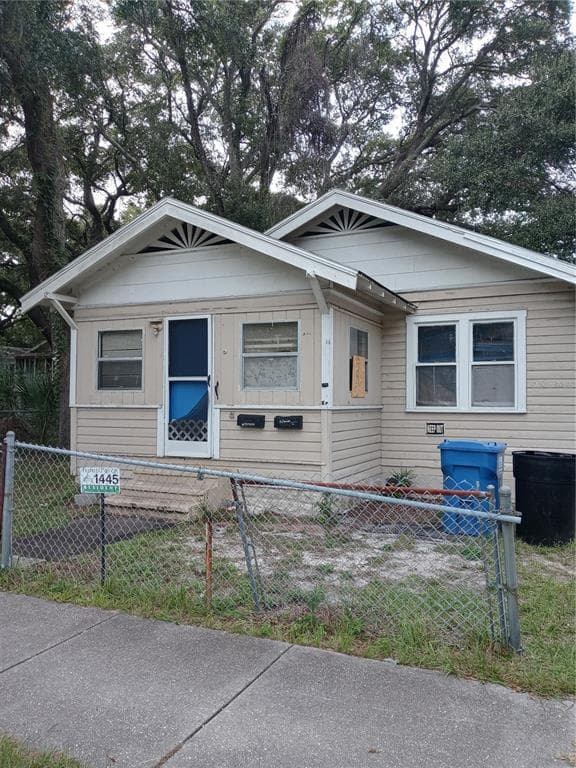 1445 13TH STREET S ST PETERSBURG, FL 33705