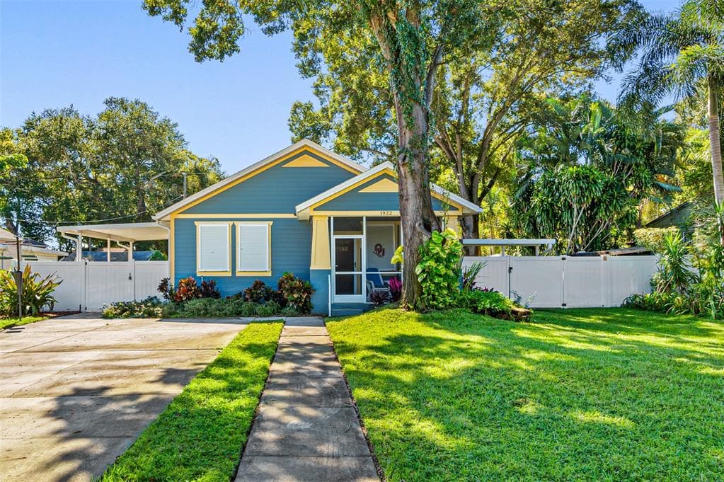 1922 20TH AVENUE N ST PETERSBURG, FL 33713
