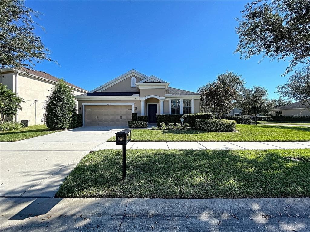 5126 SANDERLING RIDGE DRIVE LITHIA, FL 33547