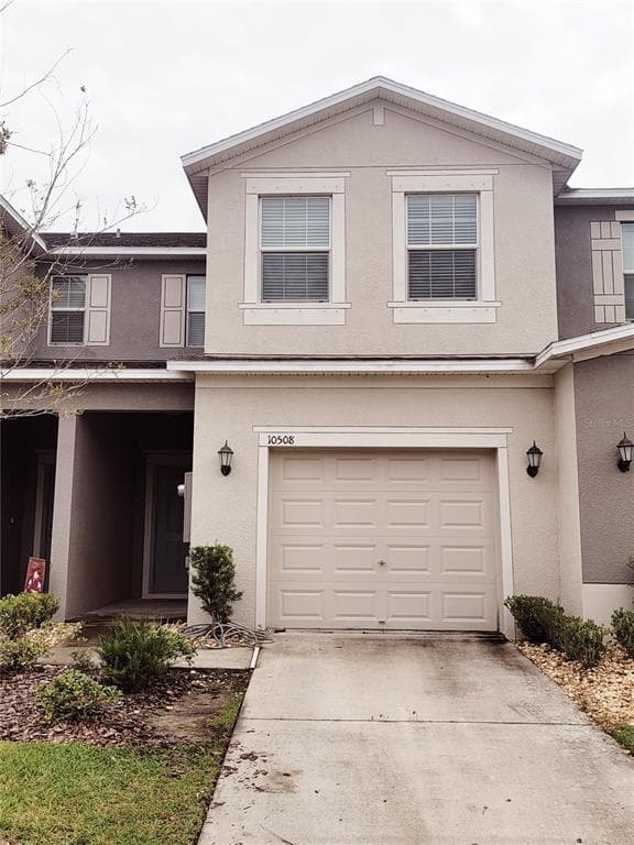 10508 LAKE MONTAUK DRIVE