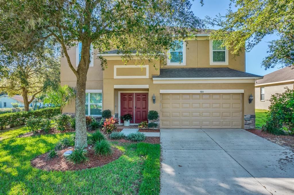 1511 MAIN STREET VALRICO, FL 33594