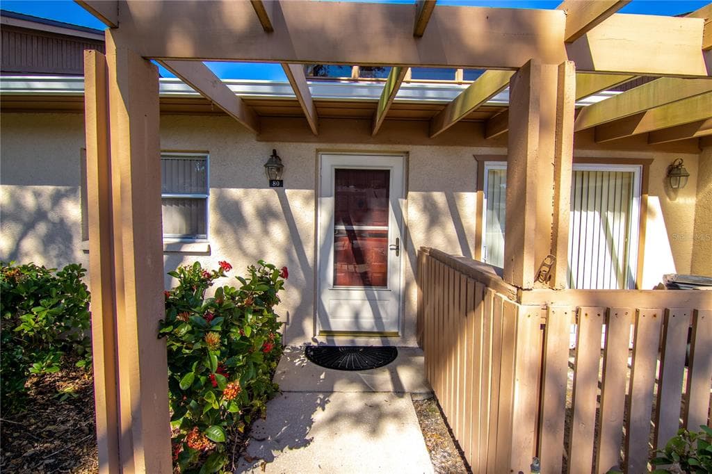 80 BALSAM DRIVE OLDSMAR, FL 34677