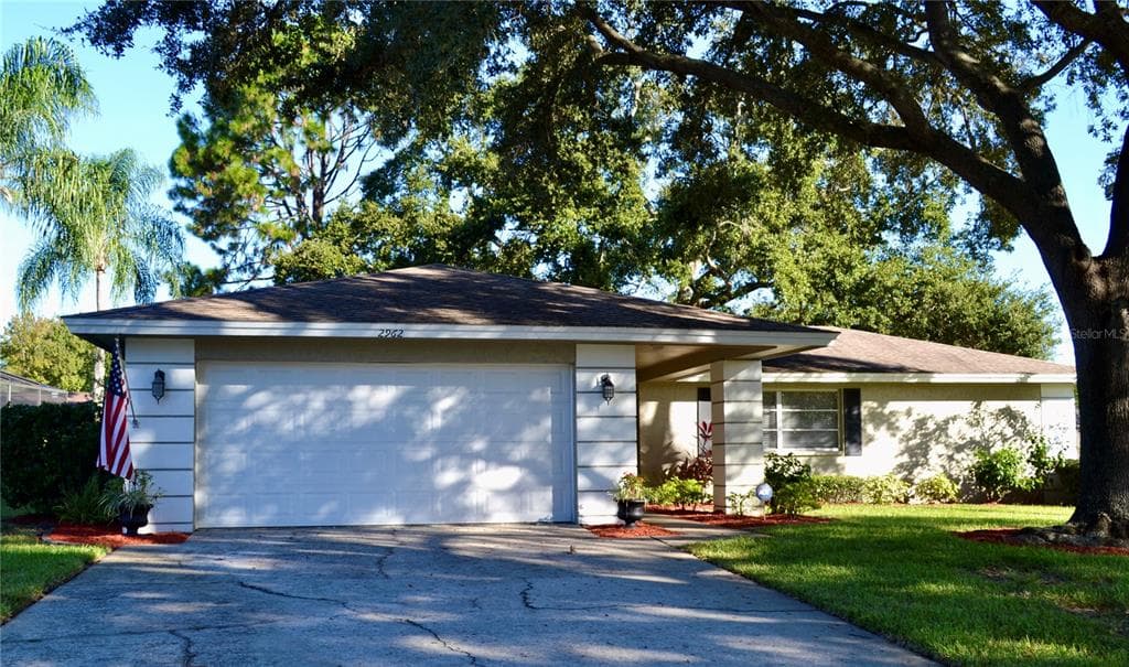 2962 KENILWICK DRIVE N CLEARWATER, FL 33761