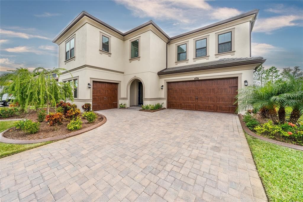 28602 MARSCIANO LANE WESLEY CHAPEL, FL 33543