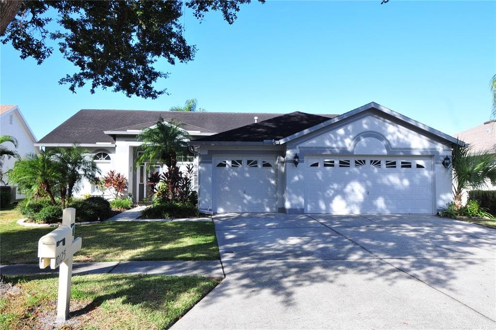 10125 WHISPER POINTE DRIVE TAMPA, FL 33647