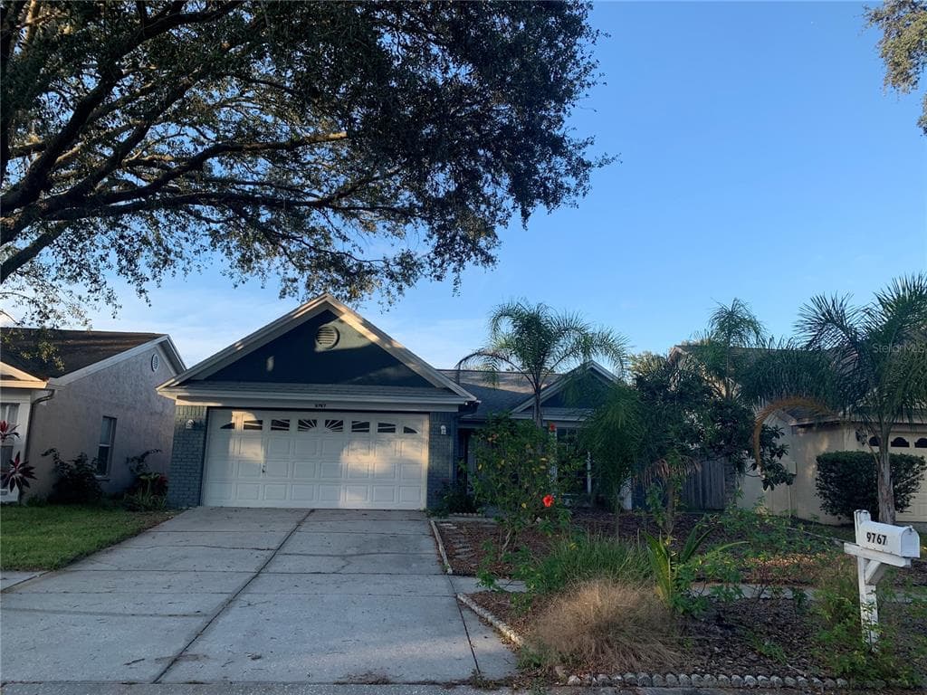 9767 FOX CHAPEL ROAD TAMPA, FL 33647