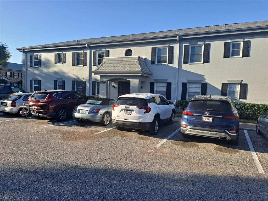 6920 PLACE DE LA PAIX UNIT 2A