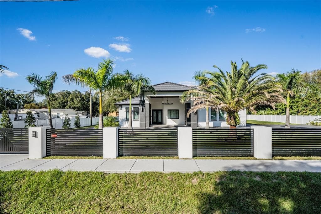 8001 GARDNER ROAD TAMPA, FL 33625