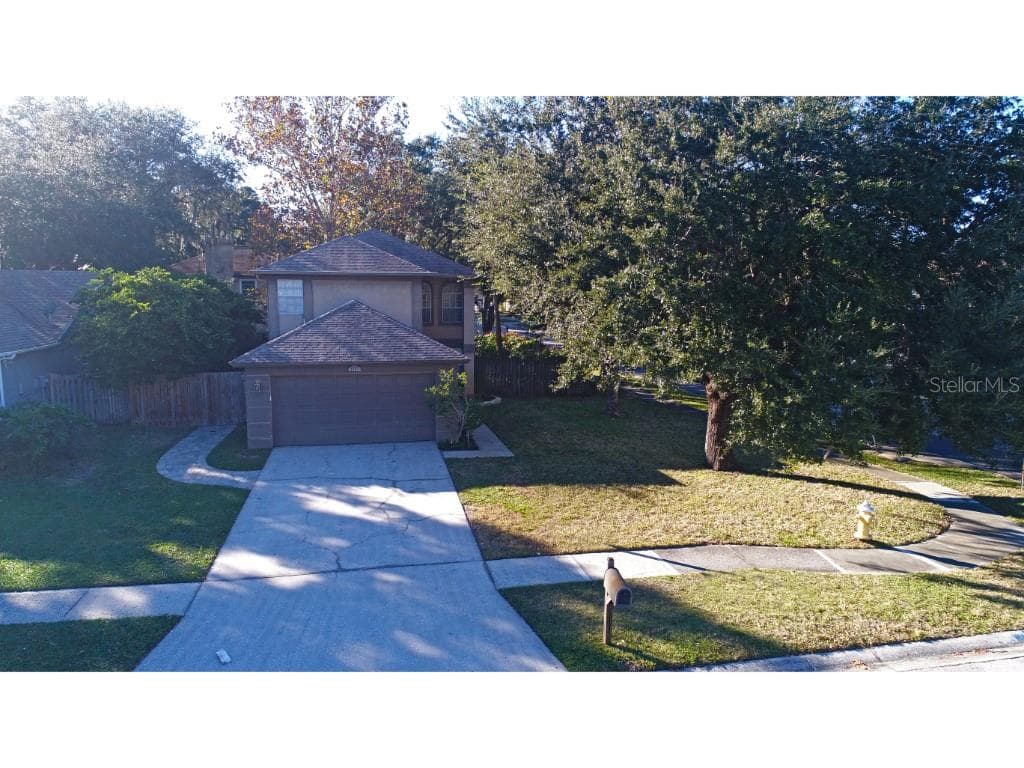 3557 RIDGE BLVD