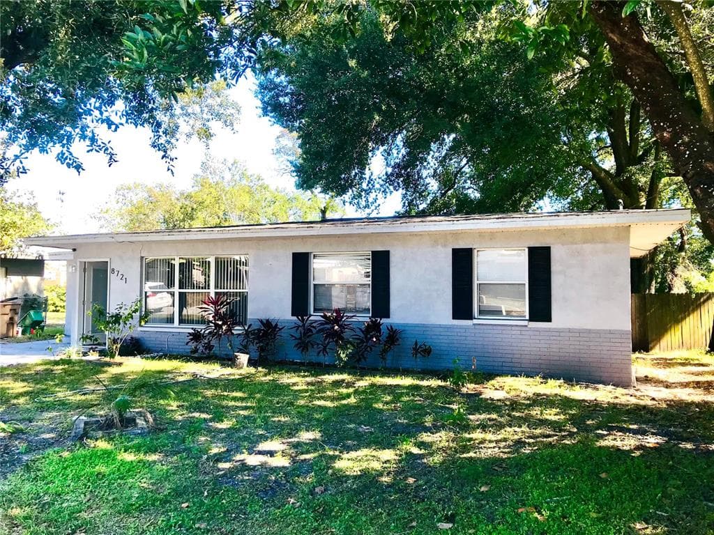 8721 BEVERLY DRIVE TEMPLE TERRACE, FL 33617