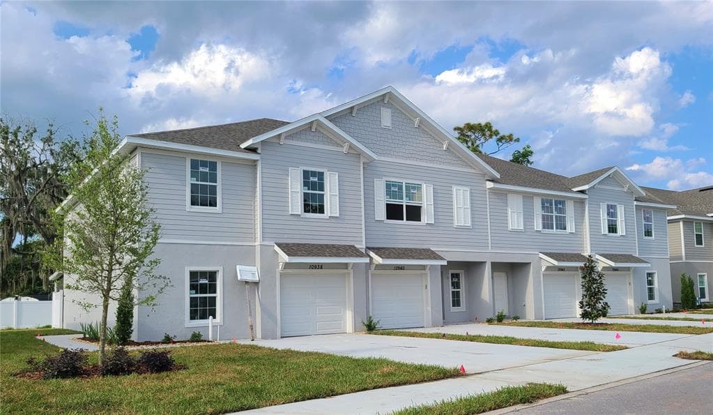 10940 QUICKWATER COURT RIVERVIEW, FL 33569