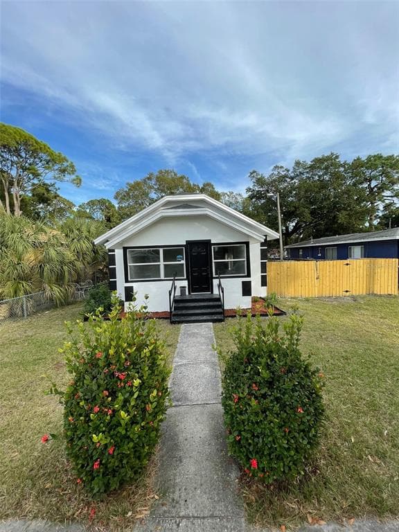 2340 10TH STREET S ST PETERSBURG, FL 33705