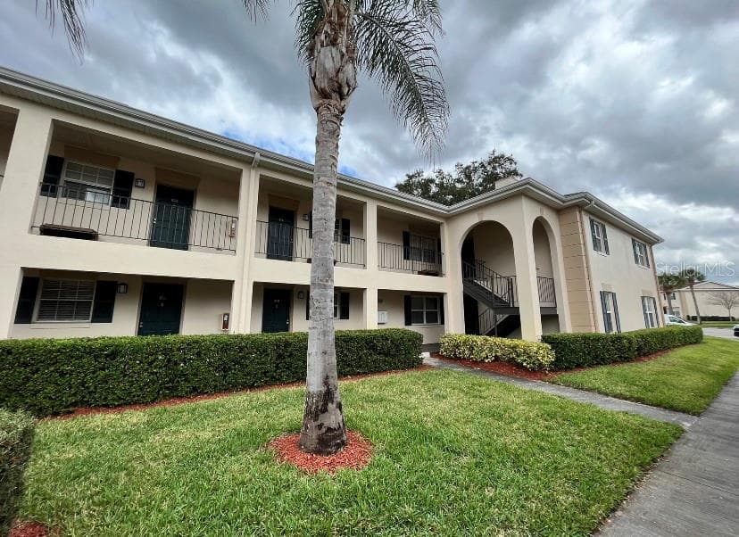 10332 CARROLLWOOD LANE UNIT 91 TAMPA, FL 33618
