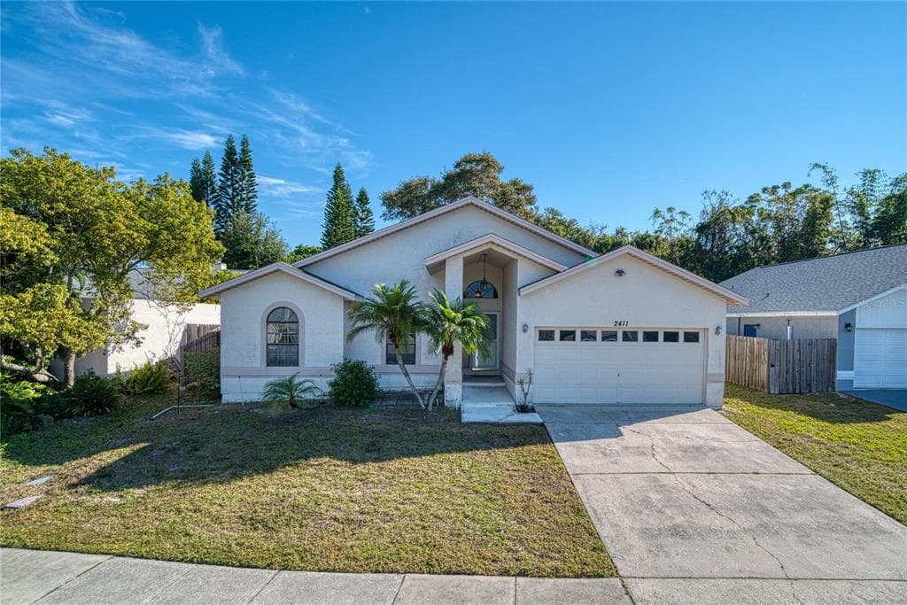 2411 ISLANDER COURT PALM HARBOR, FL 34683